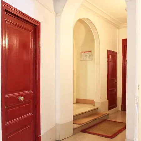 Beautiful In The Heart Of La Madeleine Apartment Paris