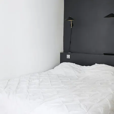 Apartment Beautiful In The Heart Of La Madeleine Paris