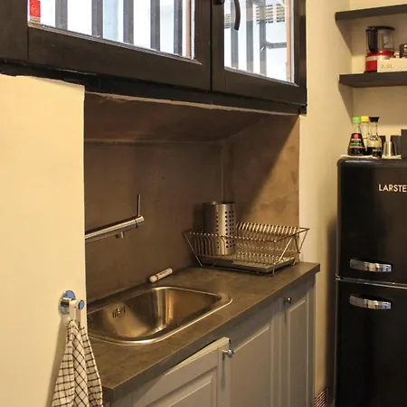 Beautiful In The Heart Of La Madeleine Apartment Paris